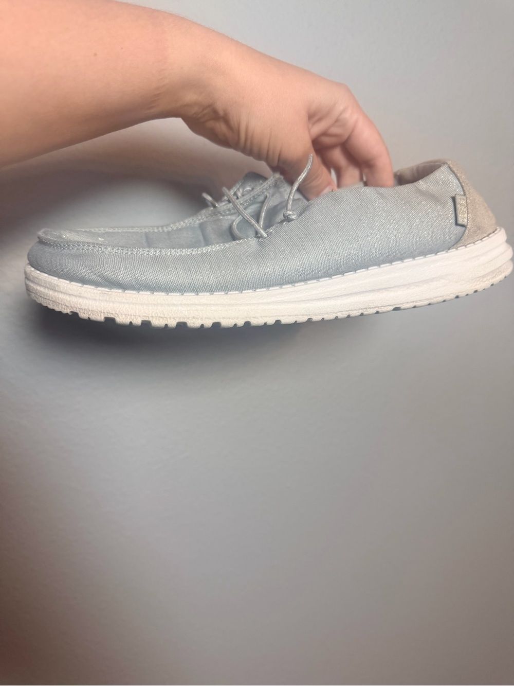 Hey Dude Womens Wendy Glitter Slip On Shoe Size 10 Smoke Quartz Gray - Picture 3 of 9